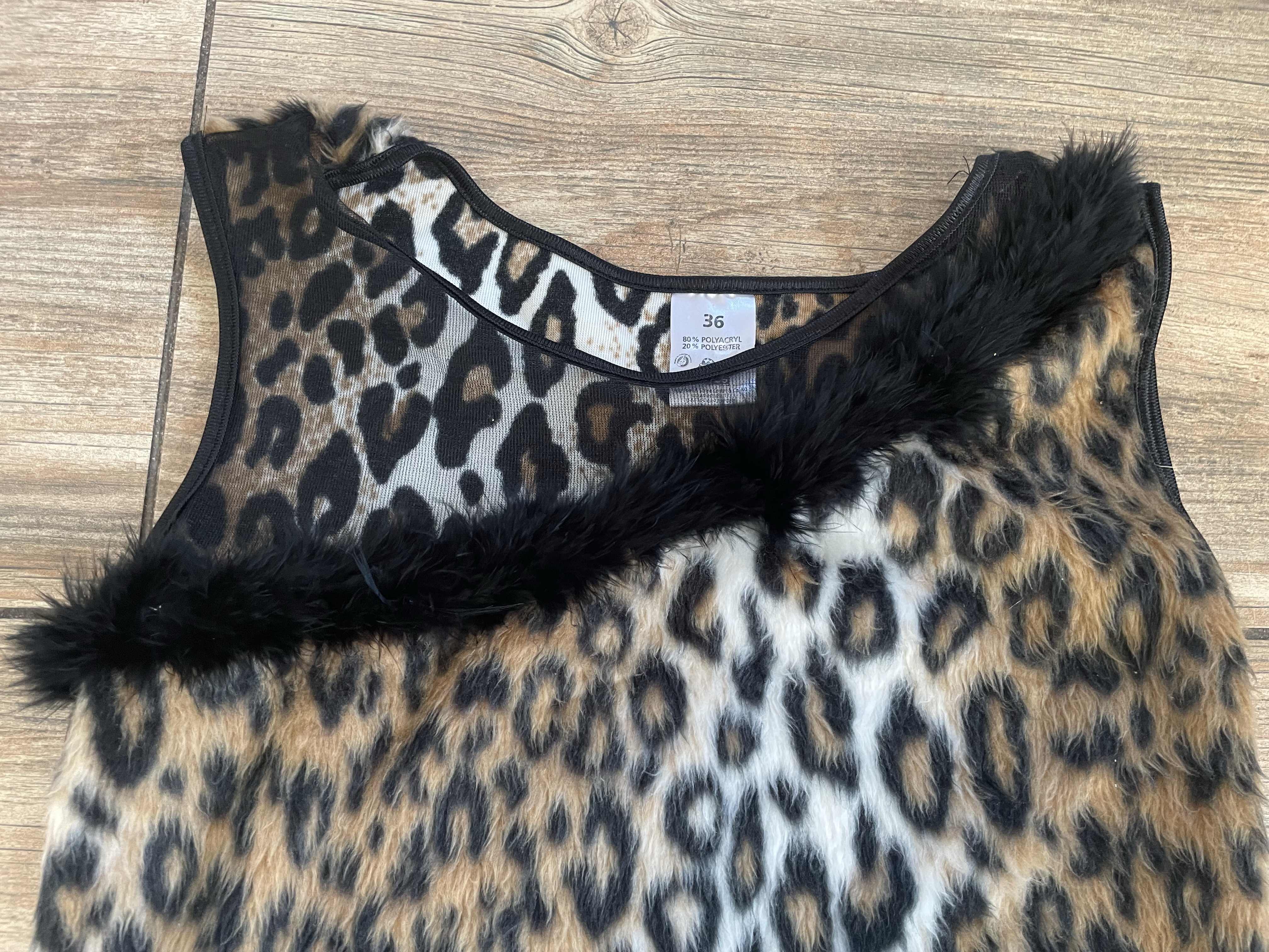 karnevalový kostým šaty leopard, pražena vel. 36