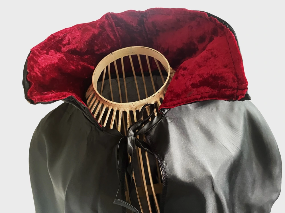 karnevalový kostým pro dospělé  plášť upírský 