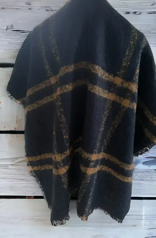 velká masivní šála