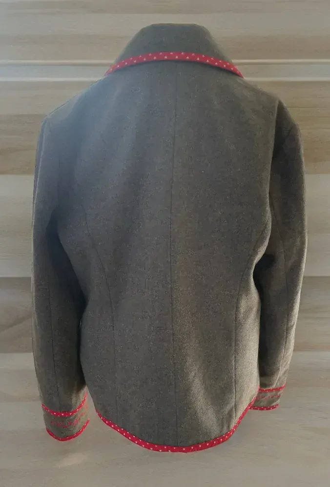 dámský vlněný kabátek vel. 40
