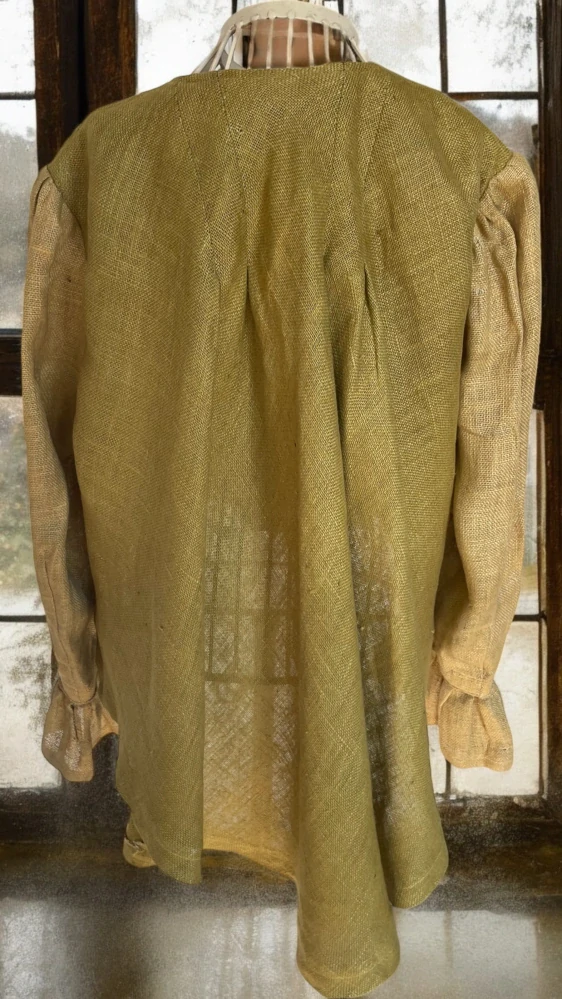 karnevalový kostým halena s prodlouženými zády vel. 42