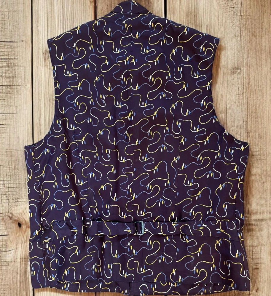 pásnká vesta vel. M/L