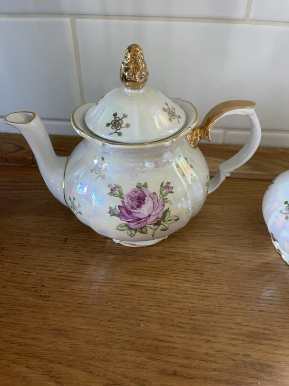 porcelánová sada konvička, cukřenka, mlékovka