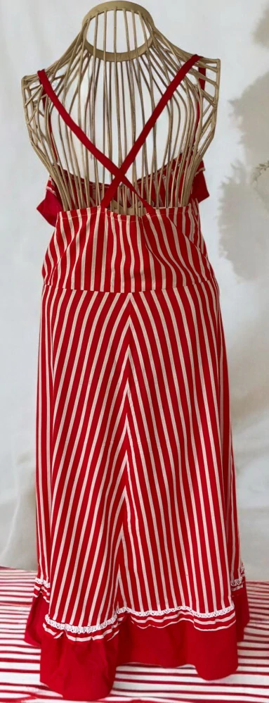 dámské šaty v RETRO stylu vel. 38
