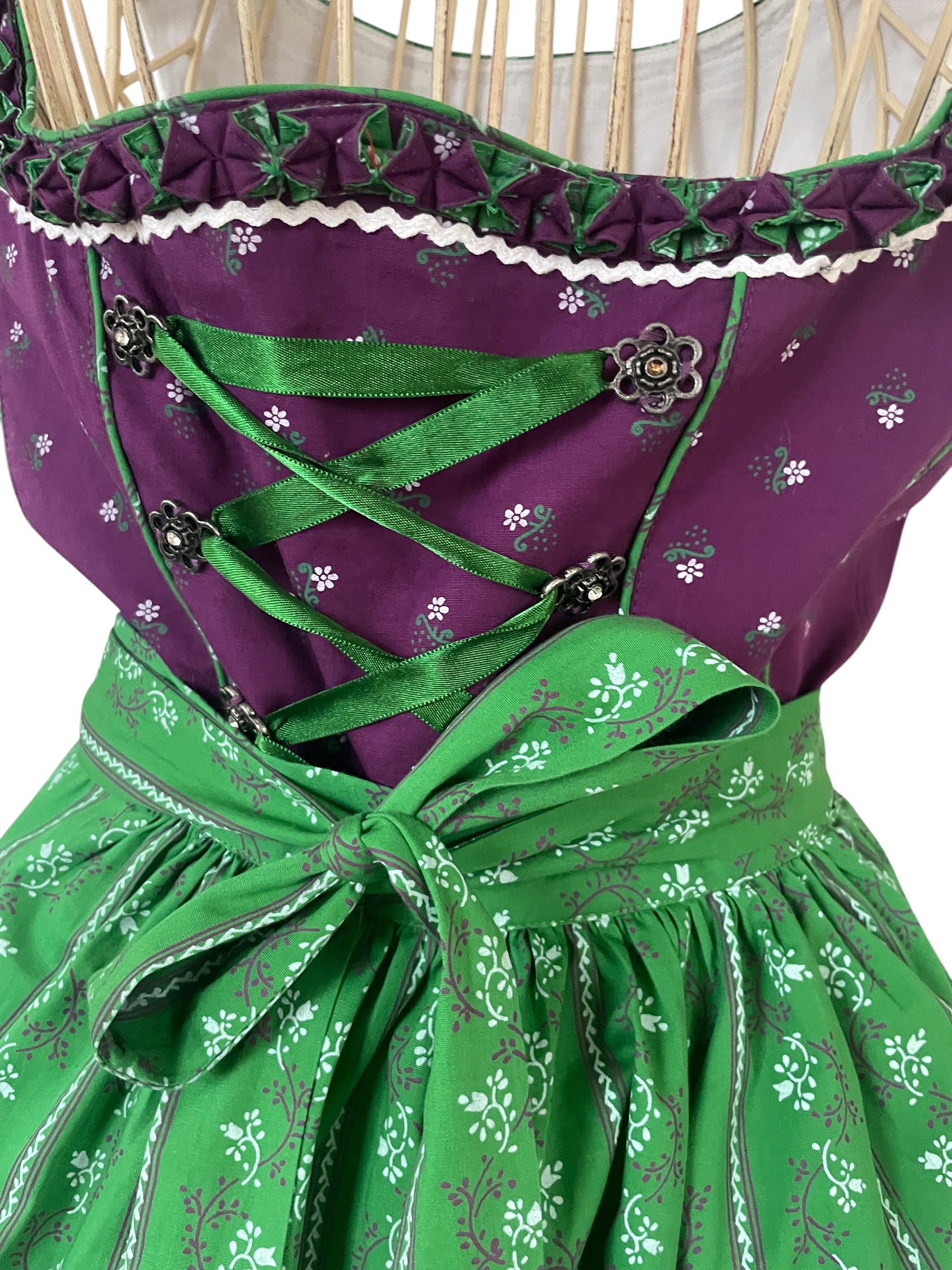 Dámské šaty dirndl, selský styl vel. 38