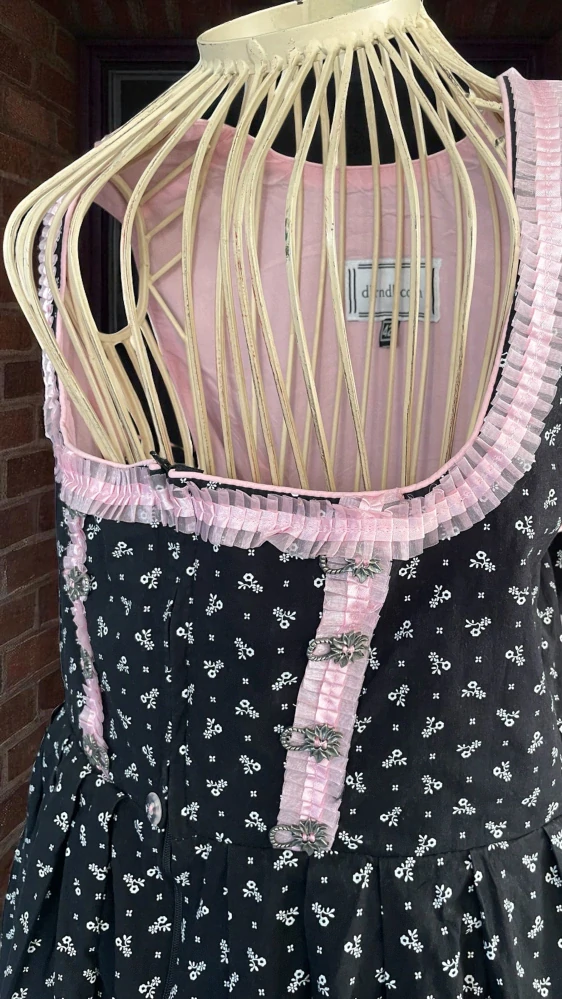 Dámské dirndl selské šaty vel. 40/42