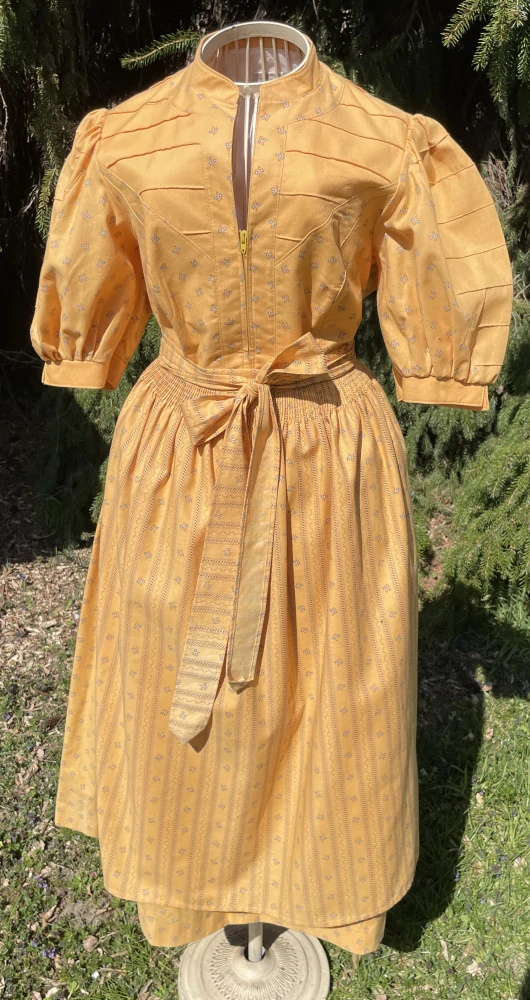 Dámské dirndl šaty selský styl vel. 38/40