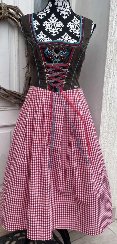 Dámské šaty v dirndl selském stylu vel. 44