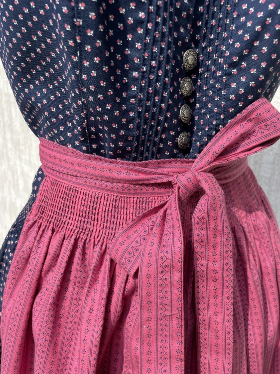 Dámské selské šaty vel. XS