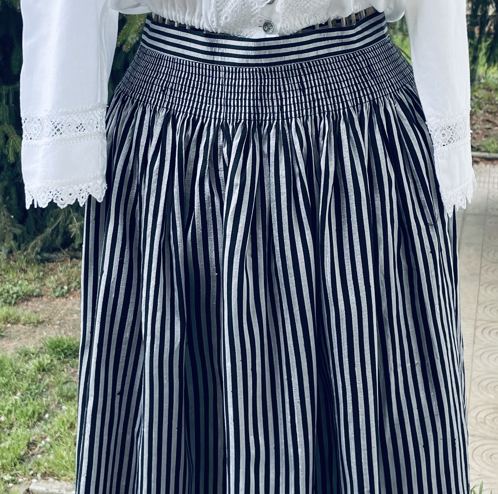 Dámská sukně v selském stylu vel. XS/S