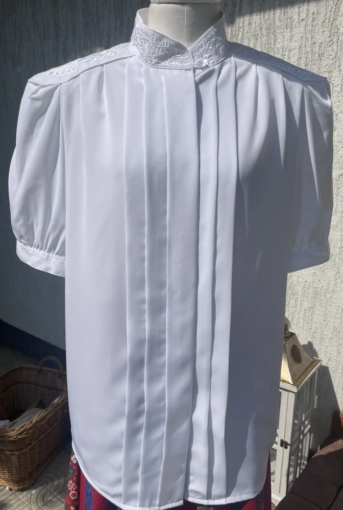 Dámská elegantní halenka v selském stylu vel. 42/44