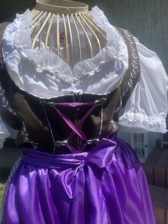 Dámské dirndl šaty selský styl vel. 36