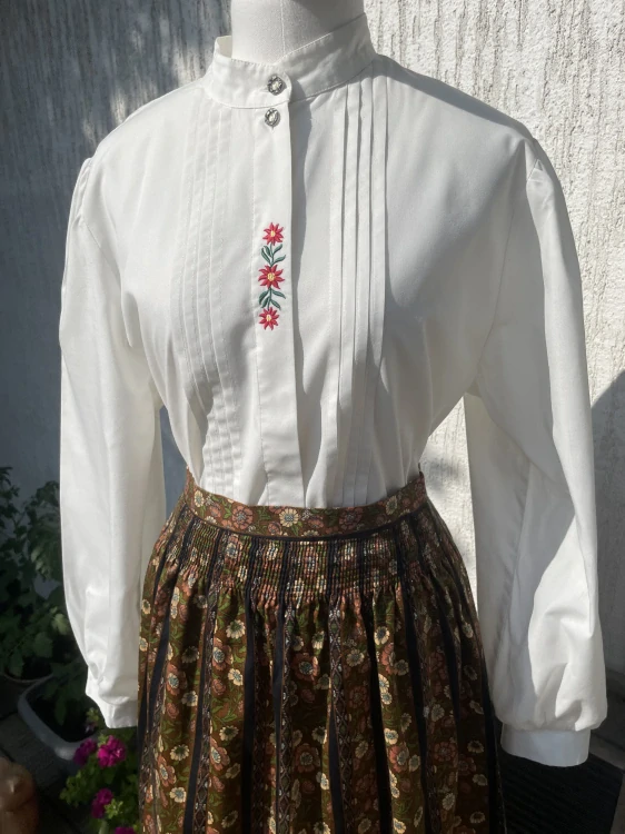 Dámská halenka v selském stylu vel. 40