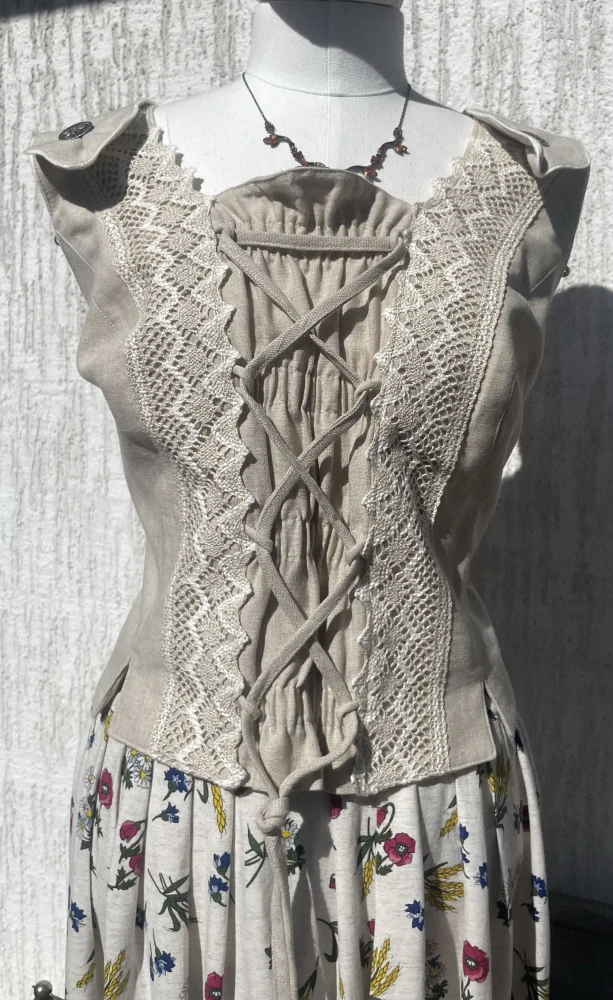 Dámský živůtek v selském, dirndl, dobovém stylu vel. 44