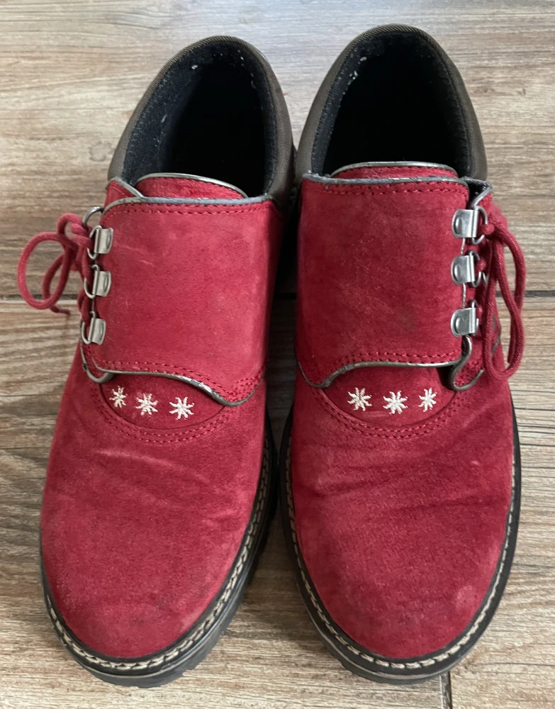 Dámské boty dirndl, selský styl vel. 39