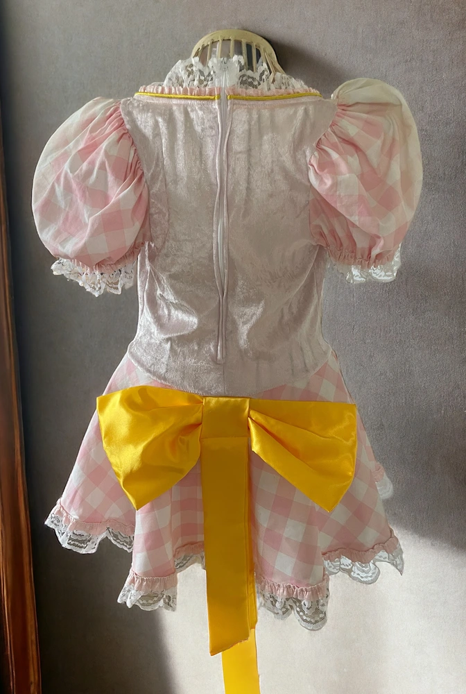 dámské selské šaty DIRNDL > 38
