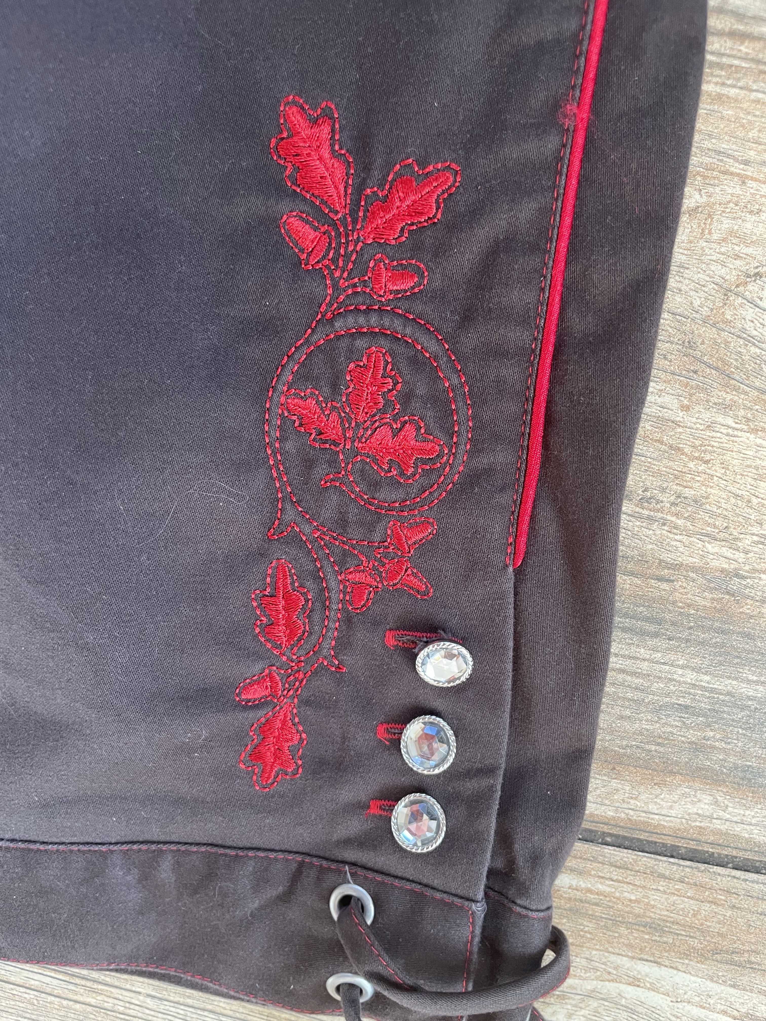 dámské DIRNDL 3/4 kalhoty, kratasy 