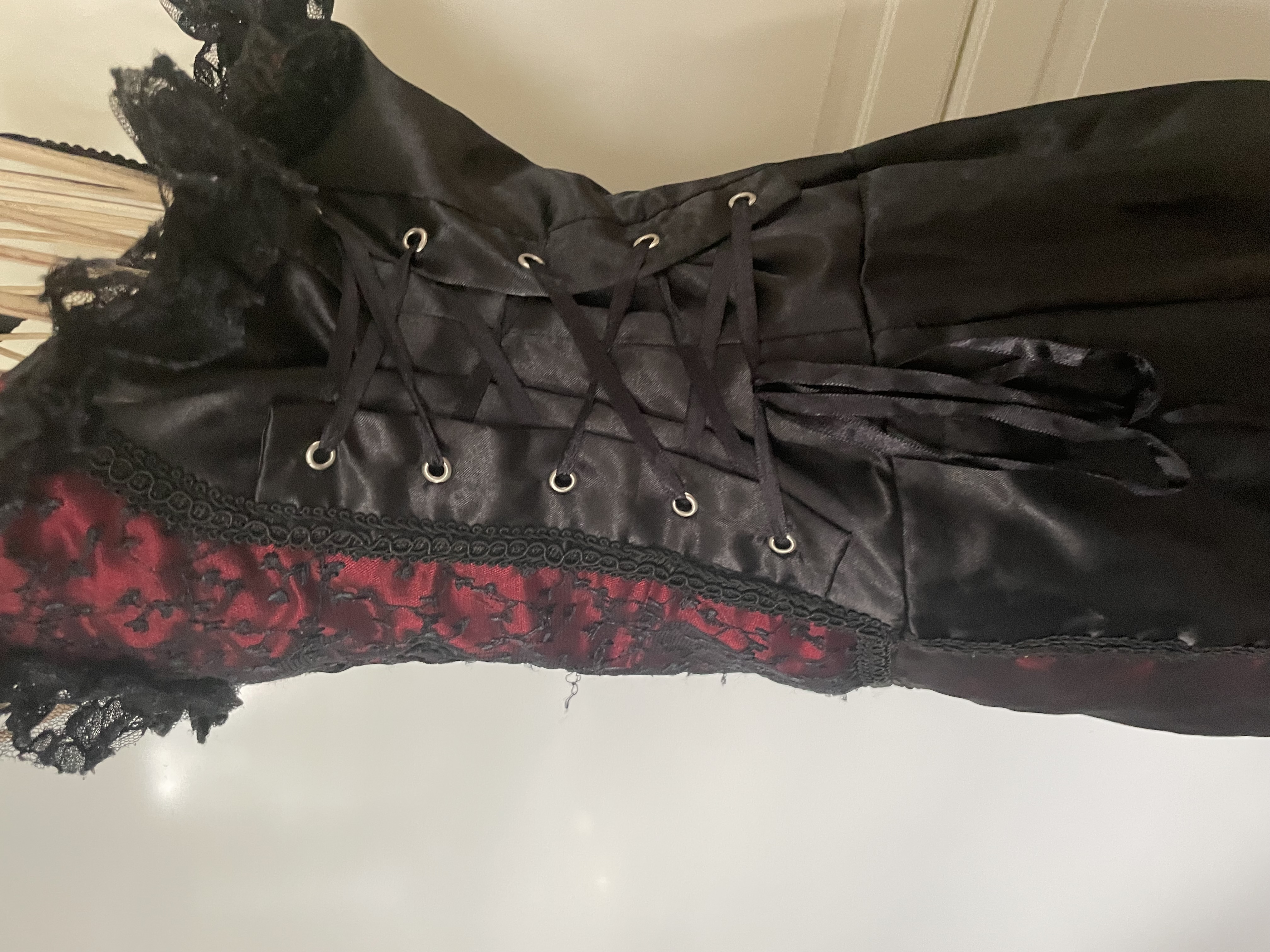 dámské šaty gothic, punk styl