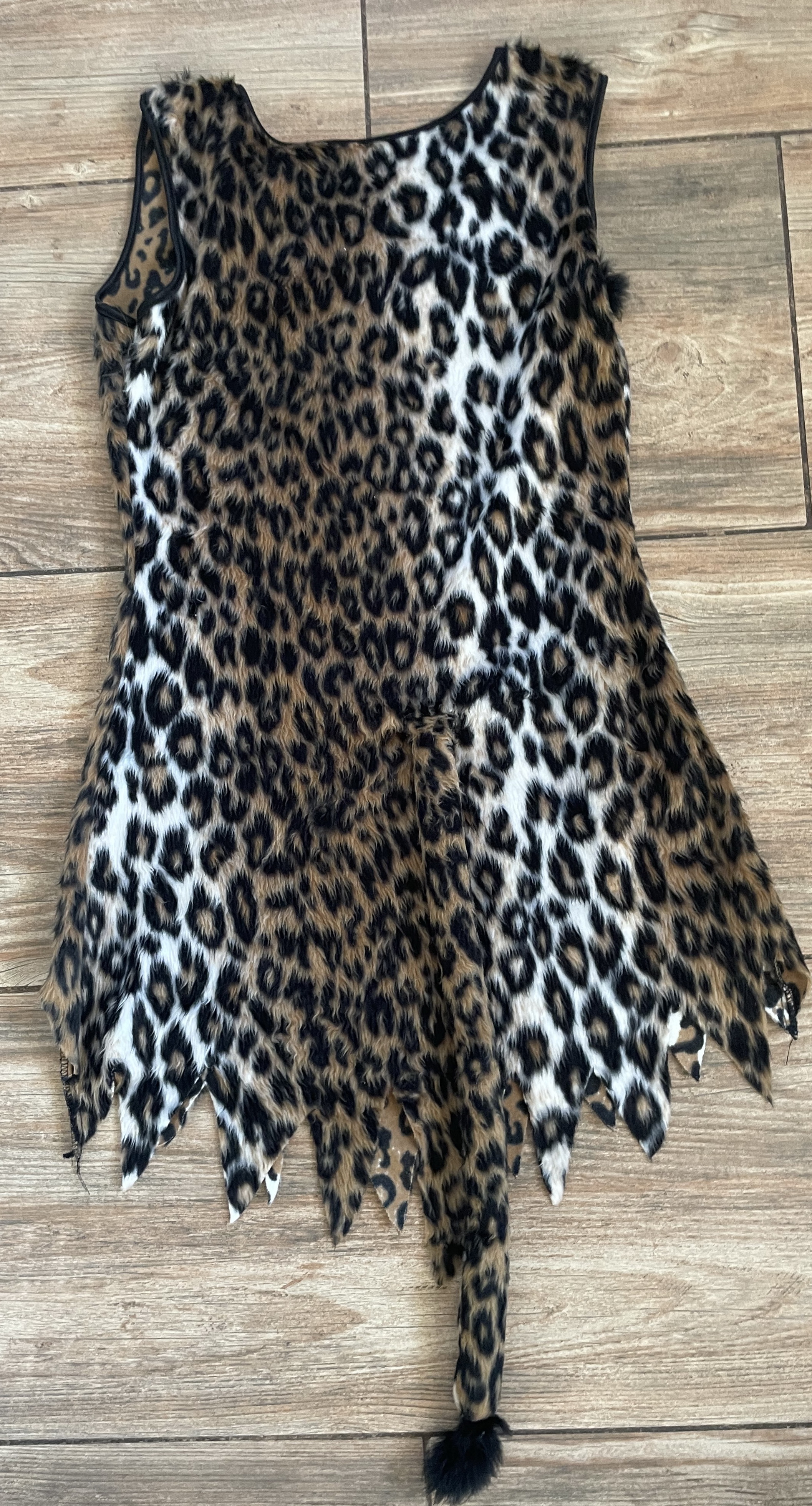 karnevalový kostým šaty leopard, pražena vel. 36