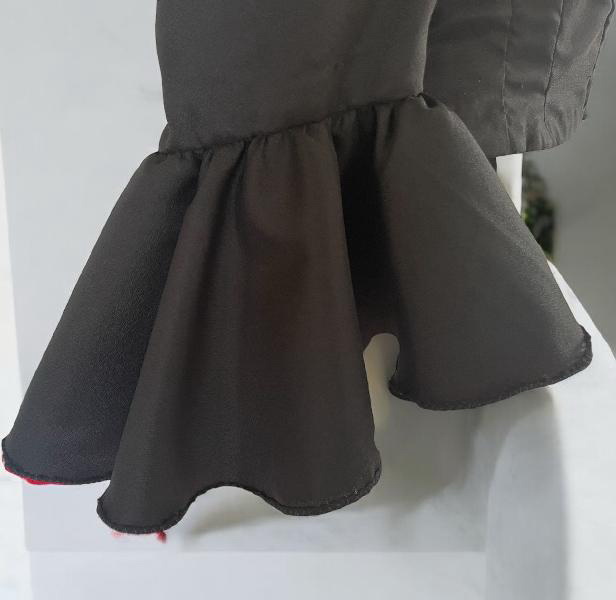 karnevalový kostým živůtek Španělka, dobový styl vel. 38/40 vada