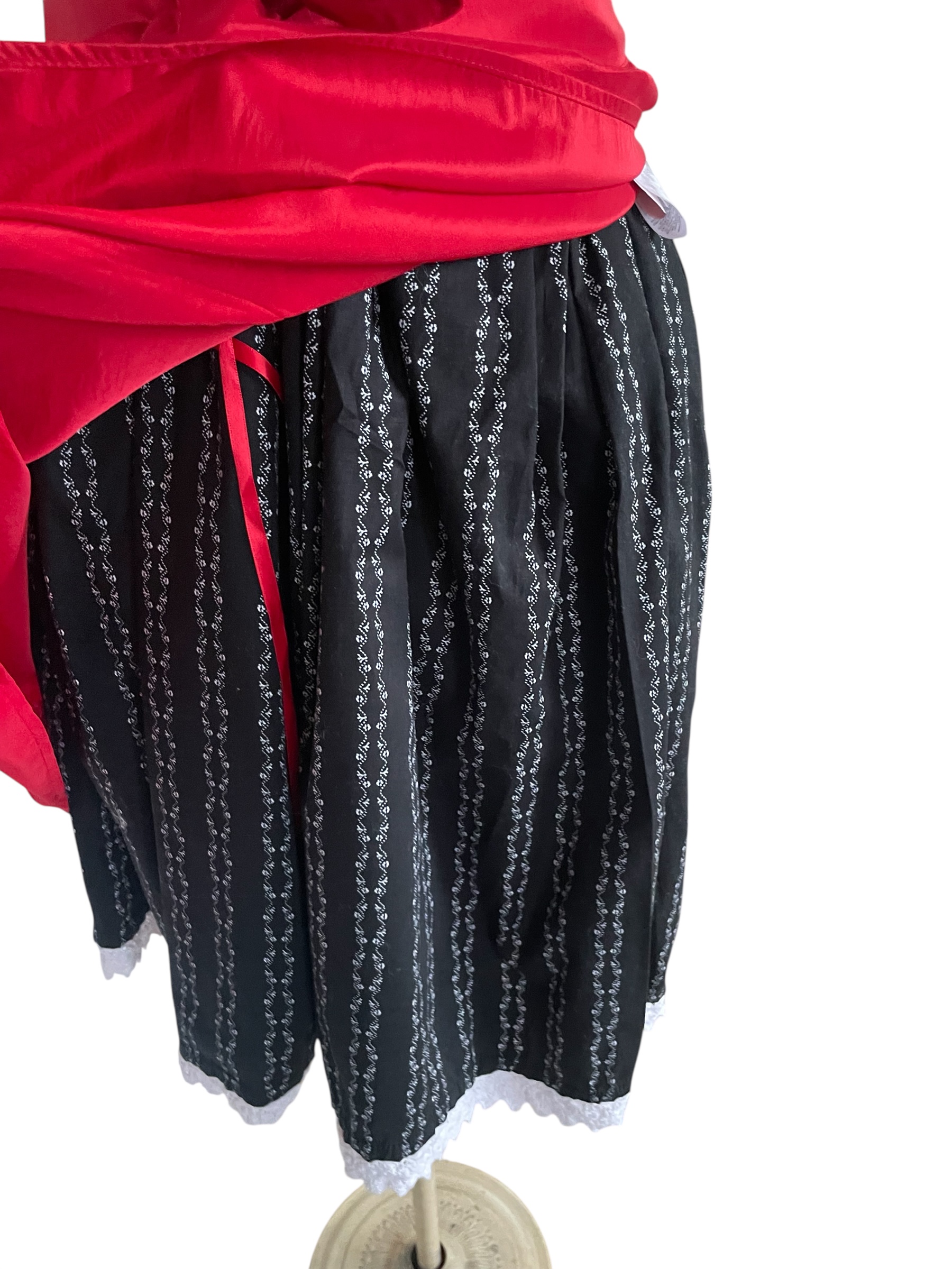 dámské dirndl, selské šaty vel. 40