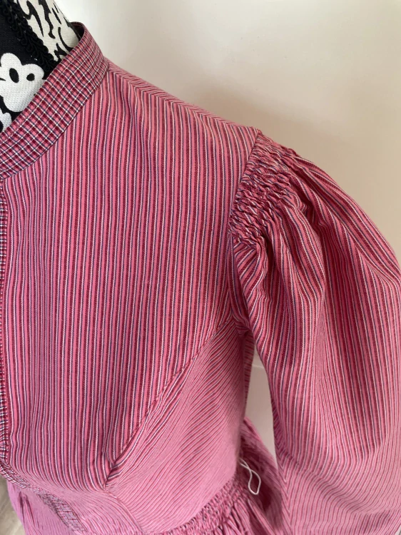 Dámské dirndl, selské šaty vel. 38