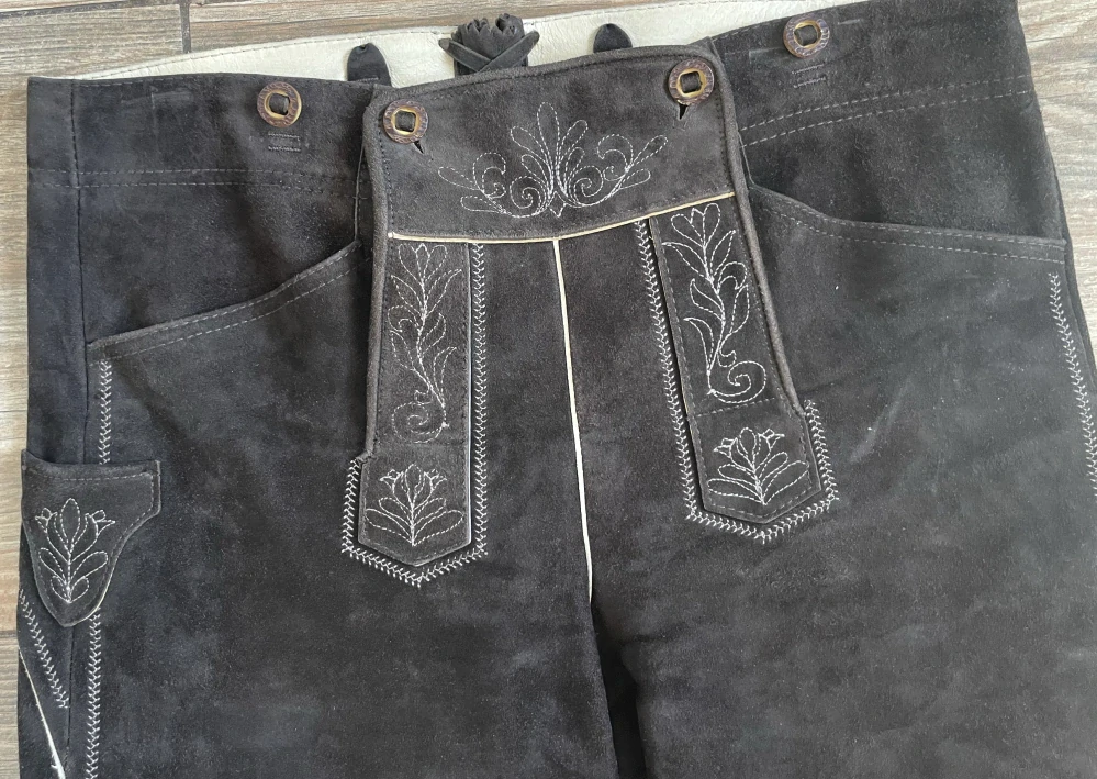Pánské dirndl kožené kraťasy vel. L