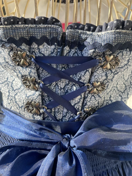 Dámské dirndl šaty, selský styl vel. XS