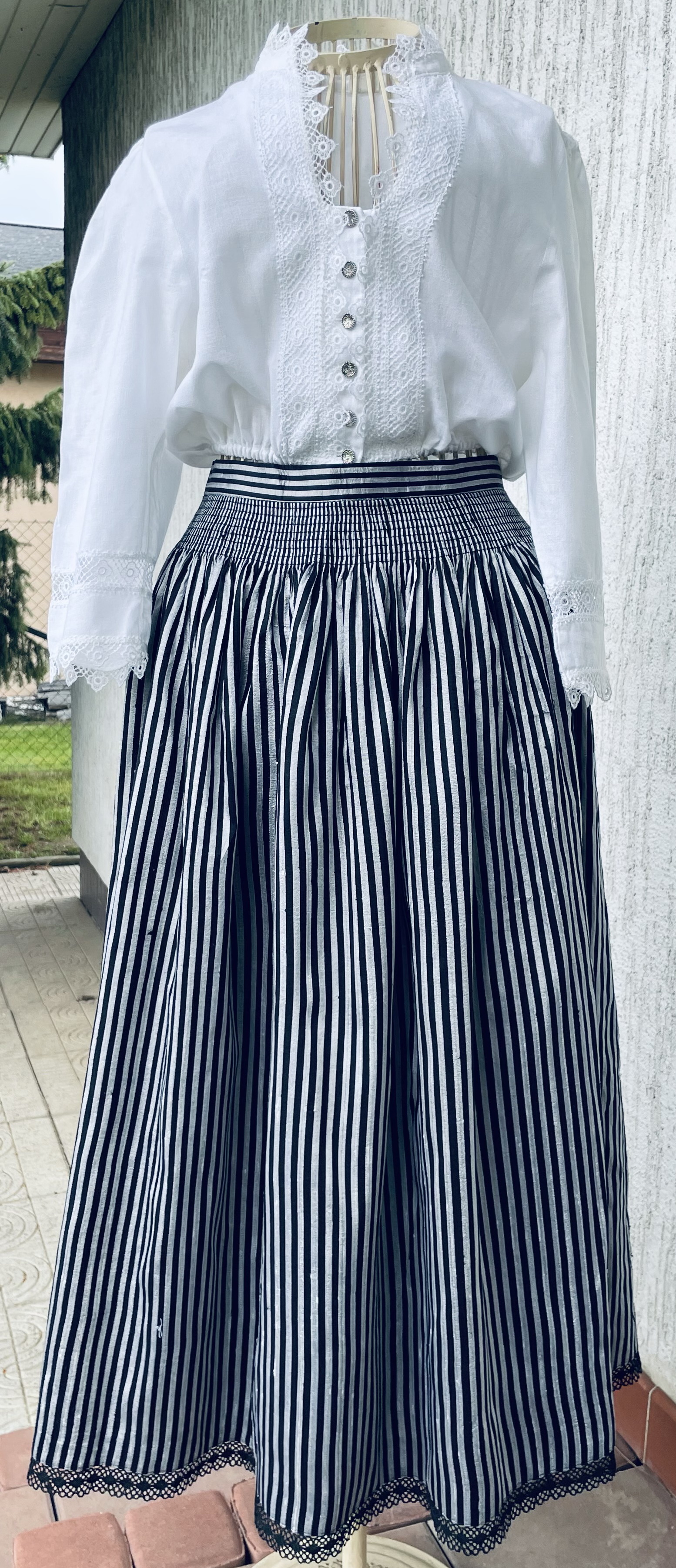 Dámská sukně v selském stylu vel. XS/S