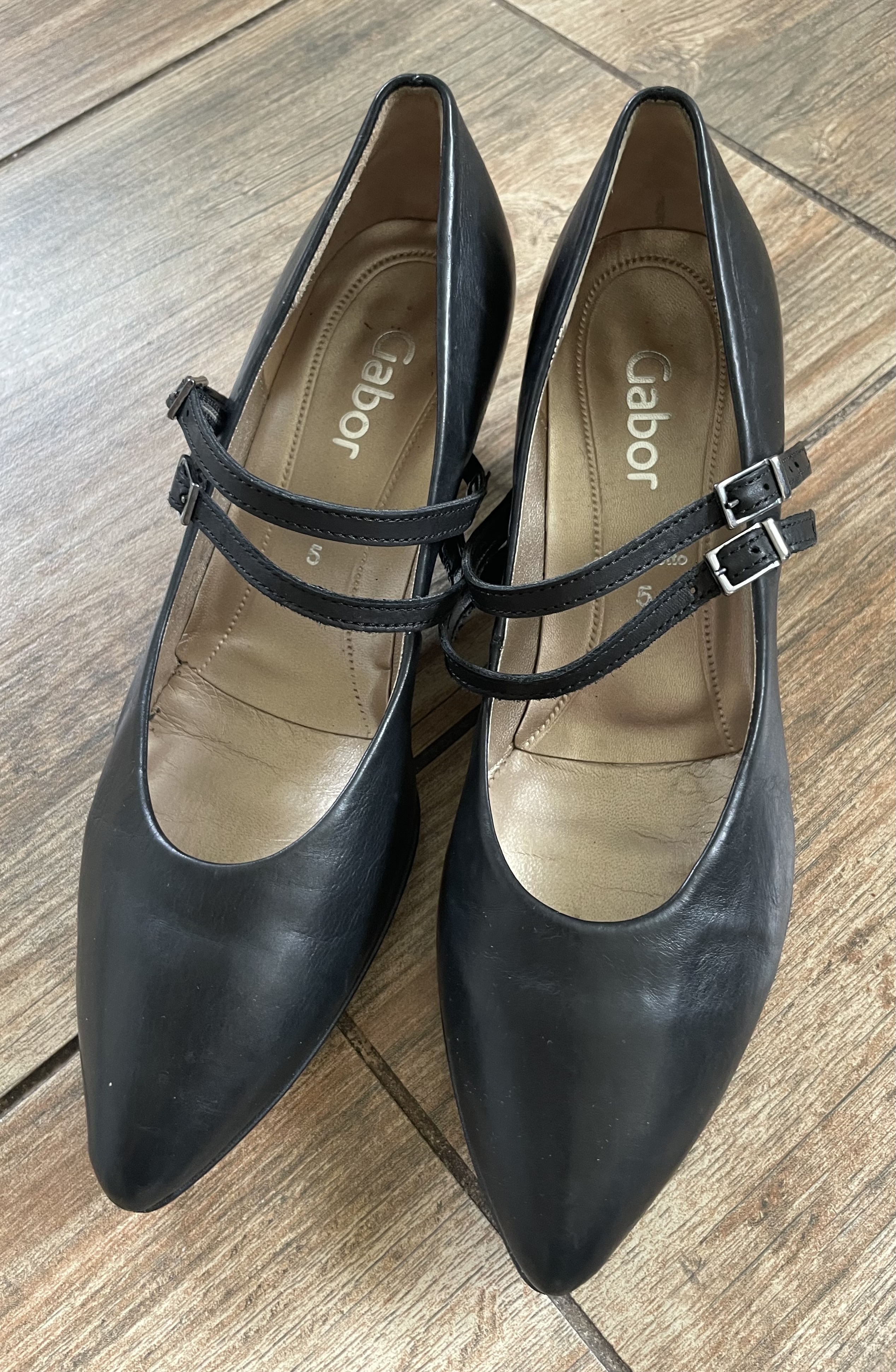 Dámské lodičky v dobovém stylu vel. vel. 5