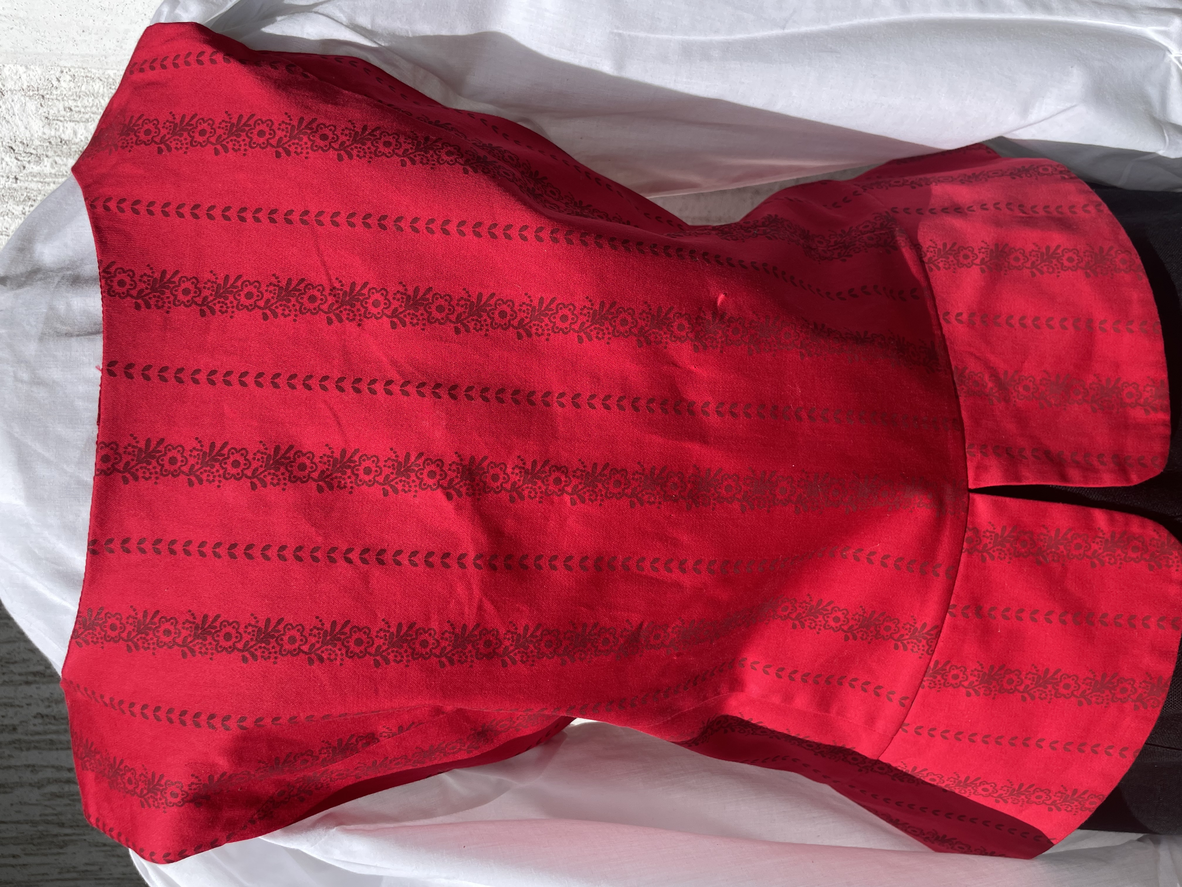 Dámský selský živůtek vel. 40