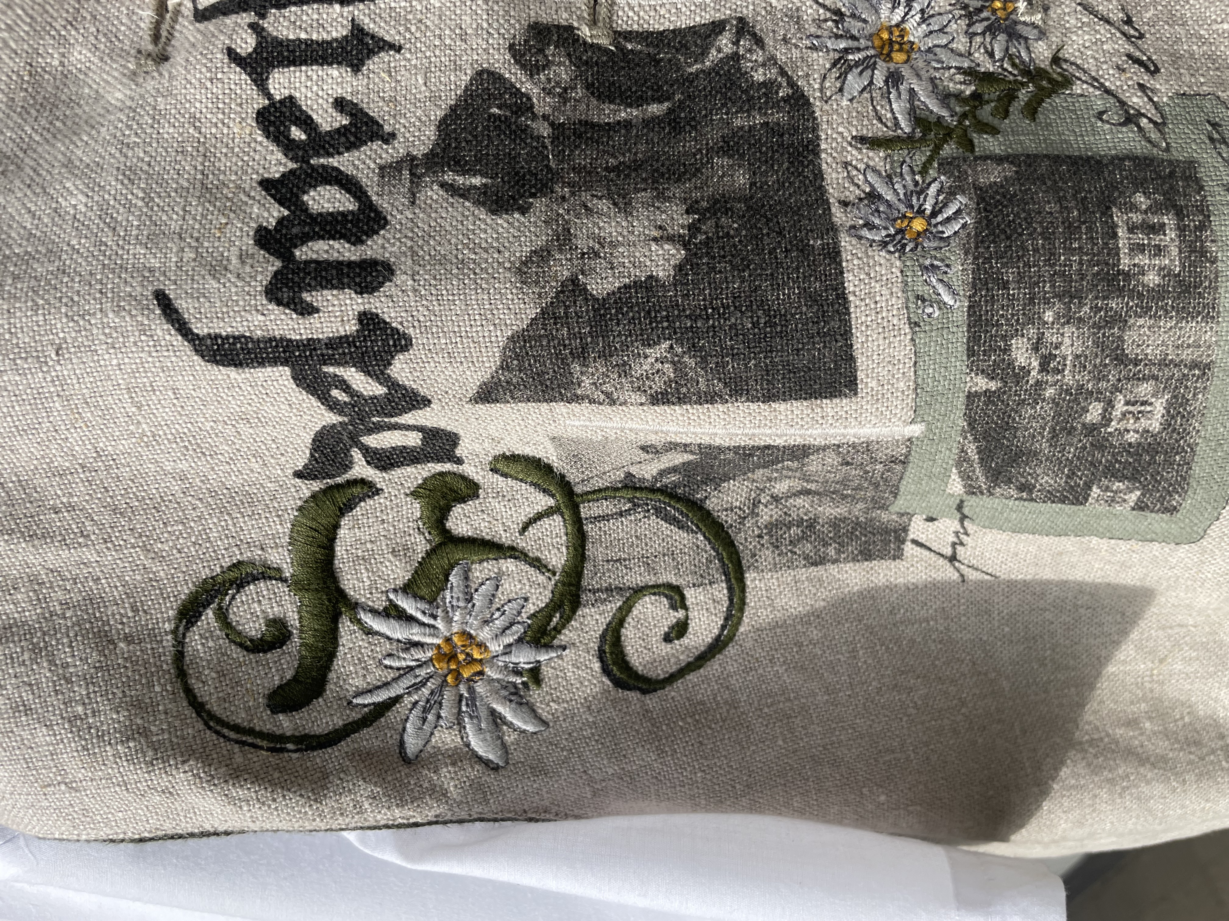 Dámská vesta v selském stylu vel. 42