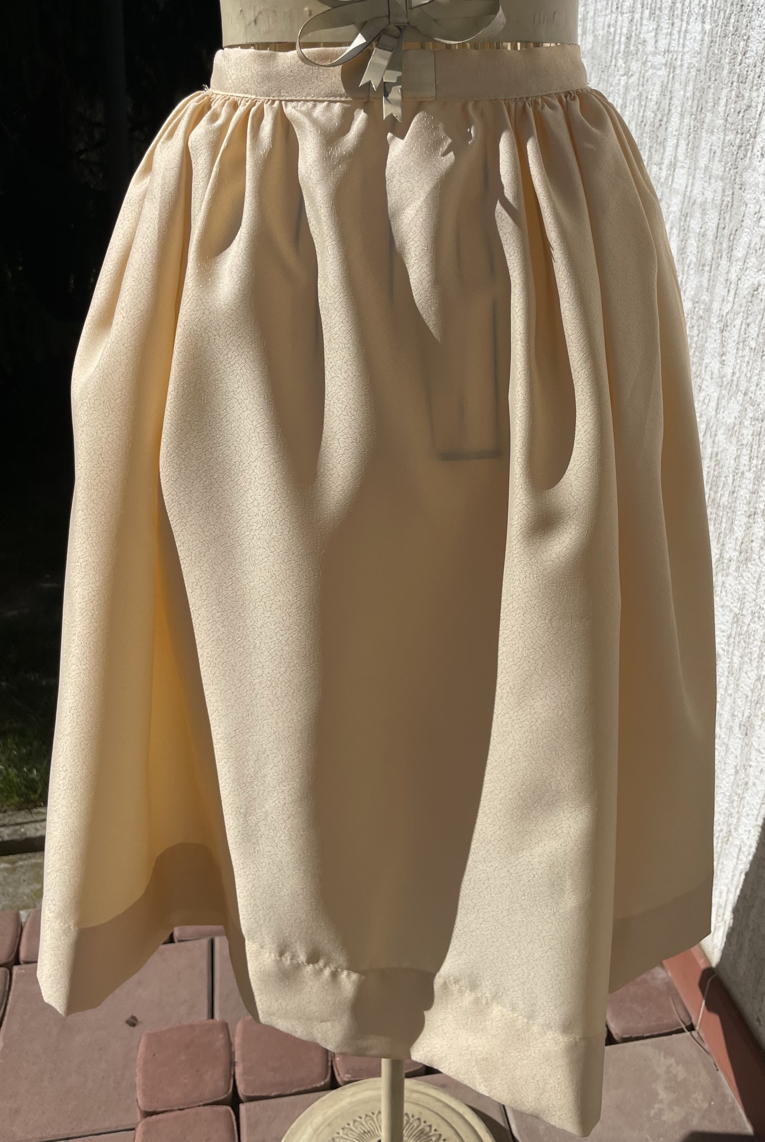 Karnevalový kostým sukně princezna vel. 38