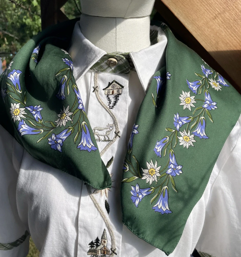 Šátek dirndl selský styl 