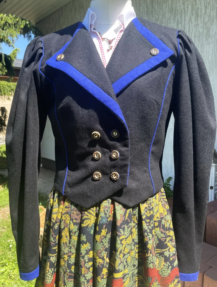 Dámské sako sáčko v dirndl selském stylu vel. 36