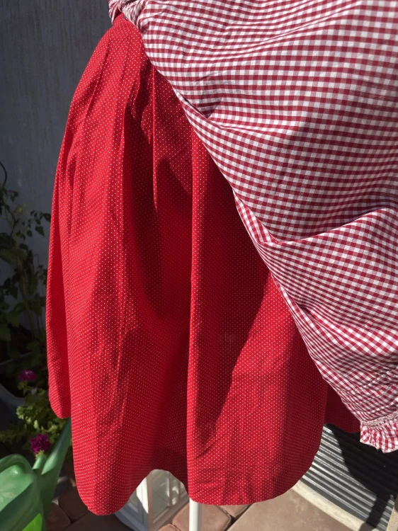 Dámské dirndl šaty selský styl Oktoberfest vel. XS