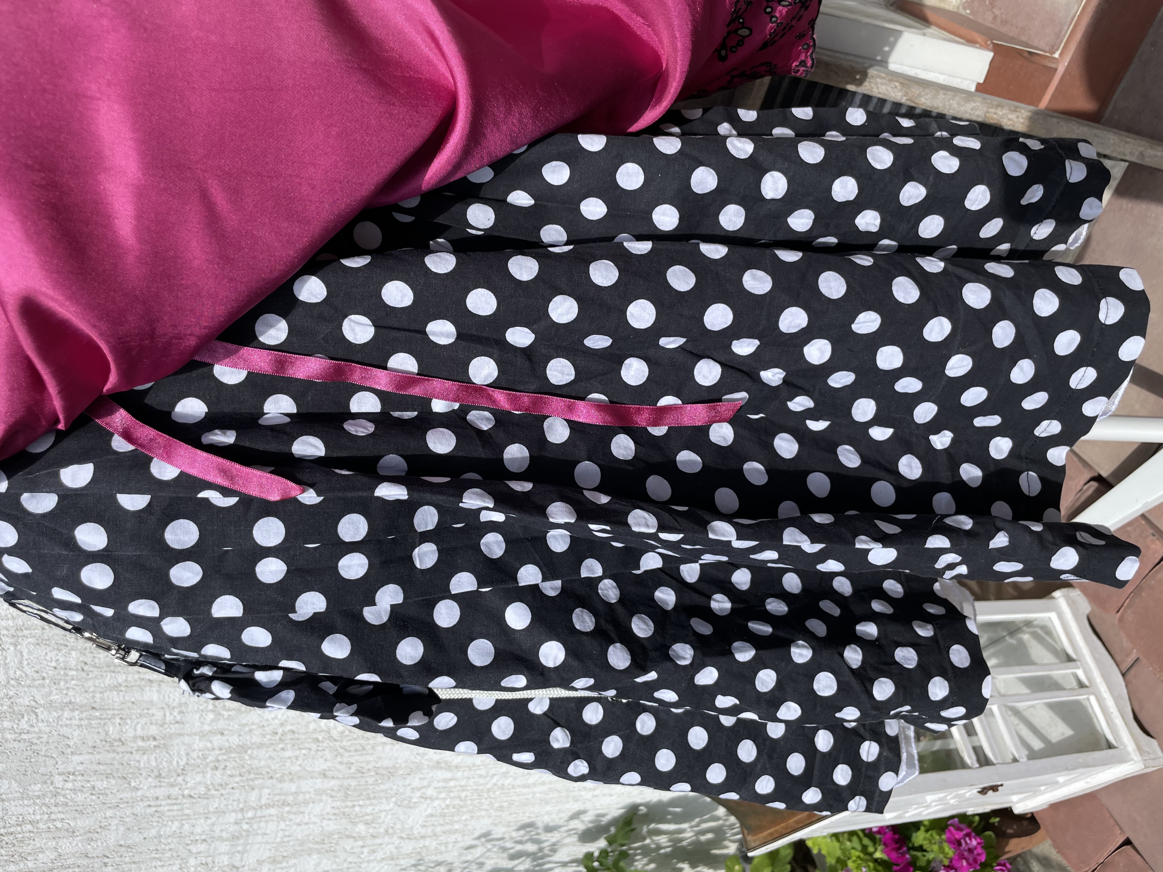 Dámské dirndl šaty selský styl Oktoberfest vel. XS