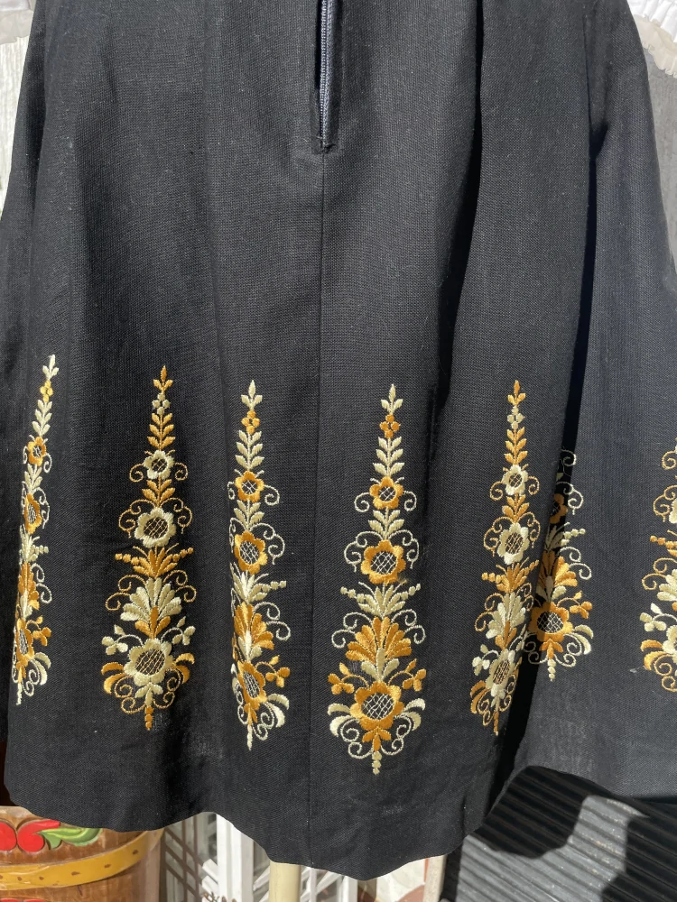 Dámské selské, dirndl, vintage šaty vel. 36/38