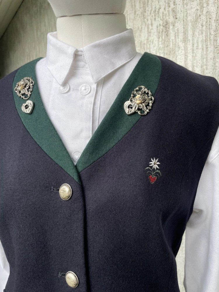 Dámská vlněná vesta v selském, country, vintage stylu vel. 42