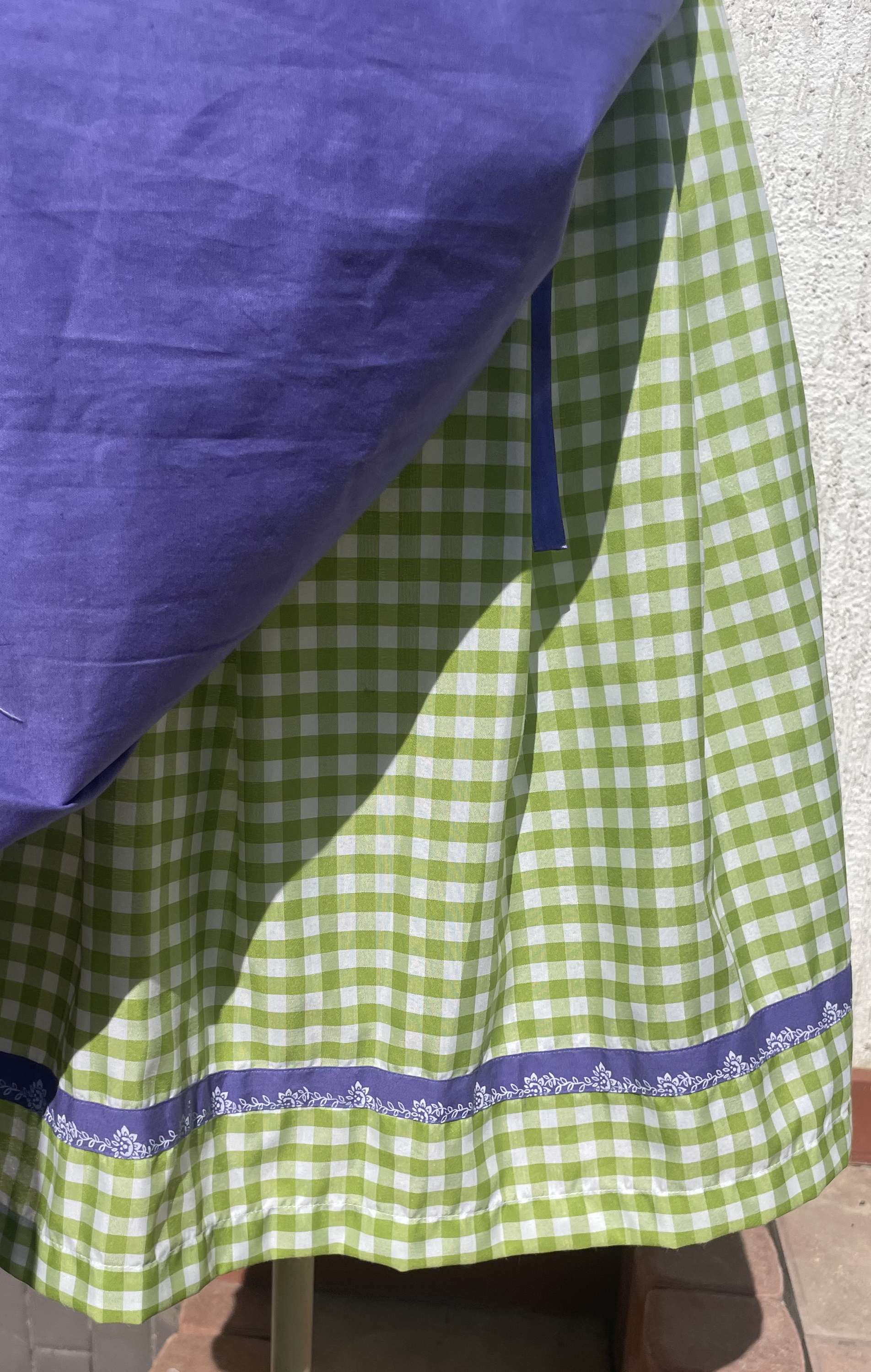 Dámské šaty dirndl selský styl vel. 42