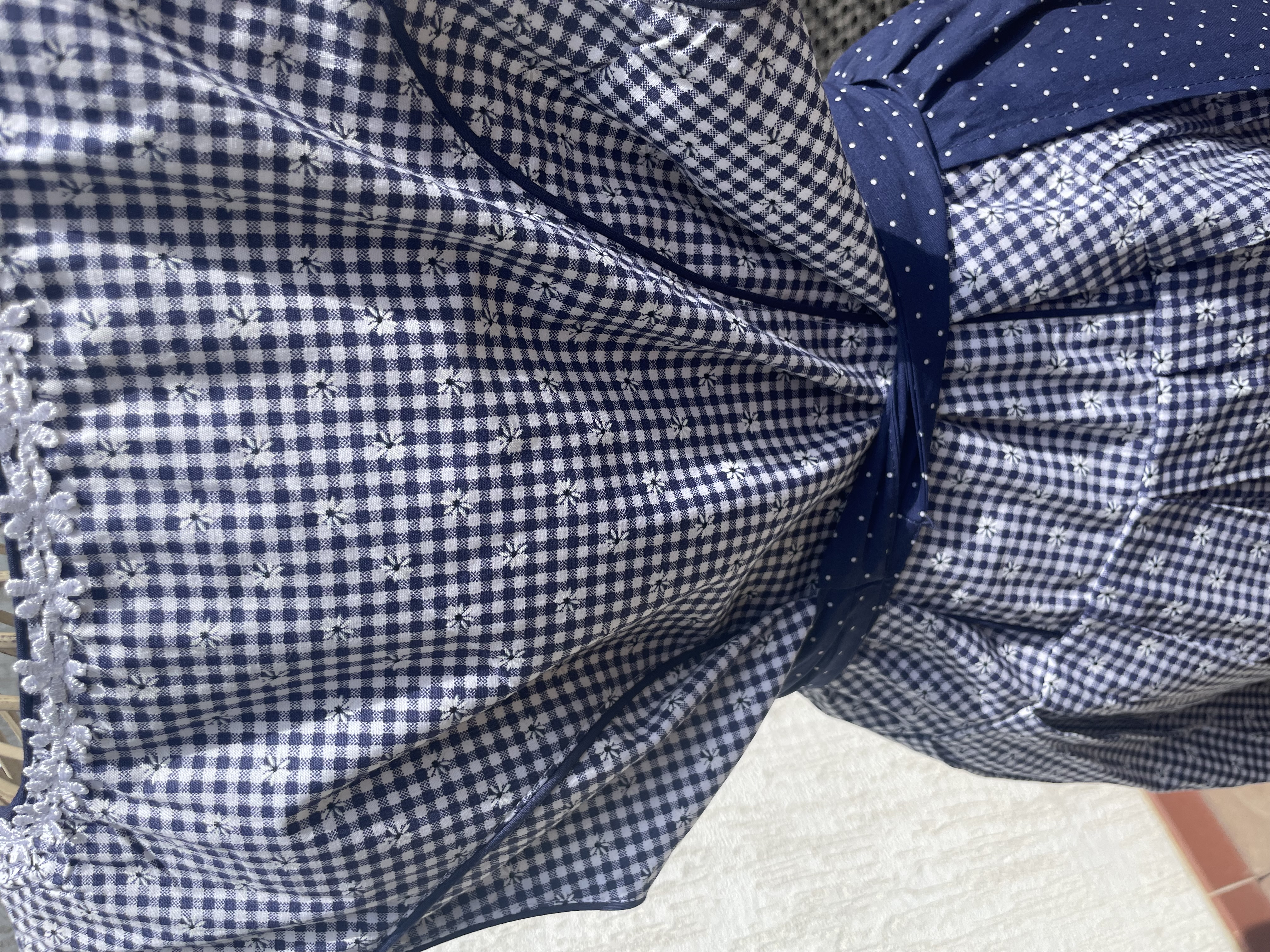 Dámské dirndl šaty selský styl vel. 42