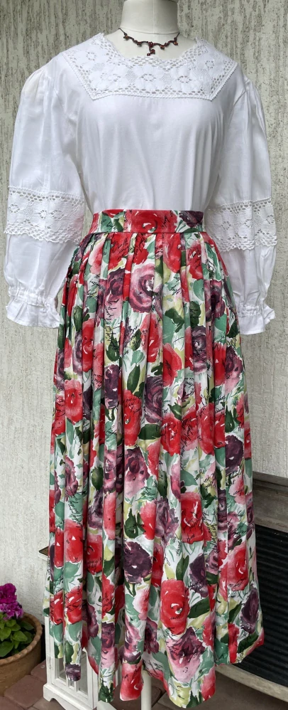 Dámská sukně v selském stylu vel. 40