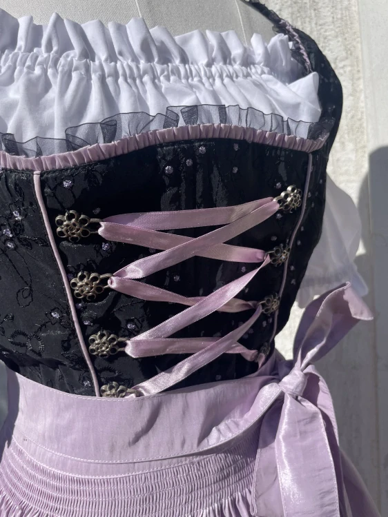 Dámské dirndl šaty v selském stylu vel. 42