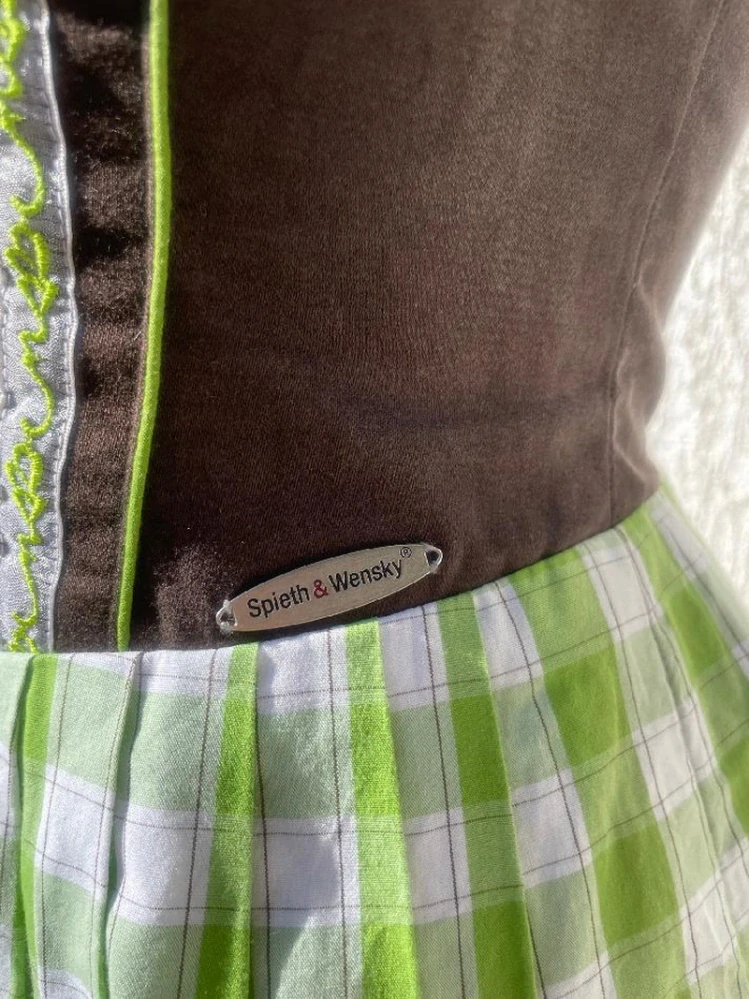Dámské dirndl šaty selský styl Oktoberfest vel. XS