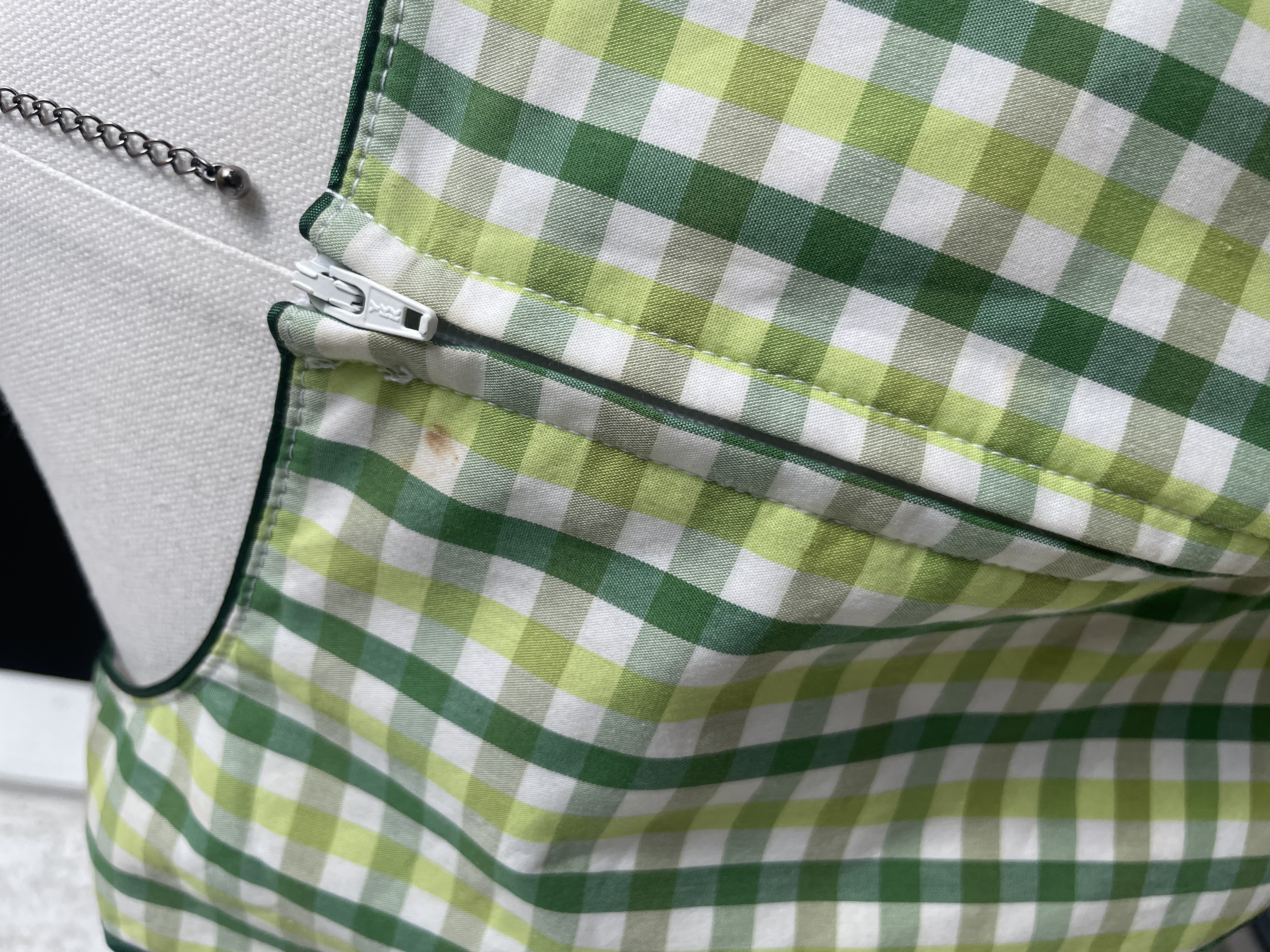 Dámské dirndl šaty selský styl Oktoberfest vel. 40