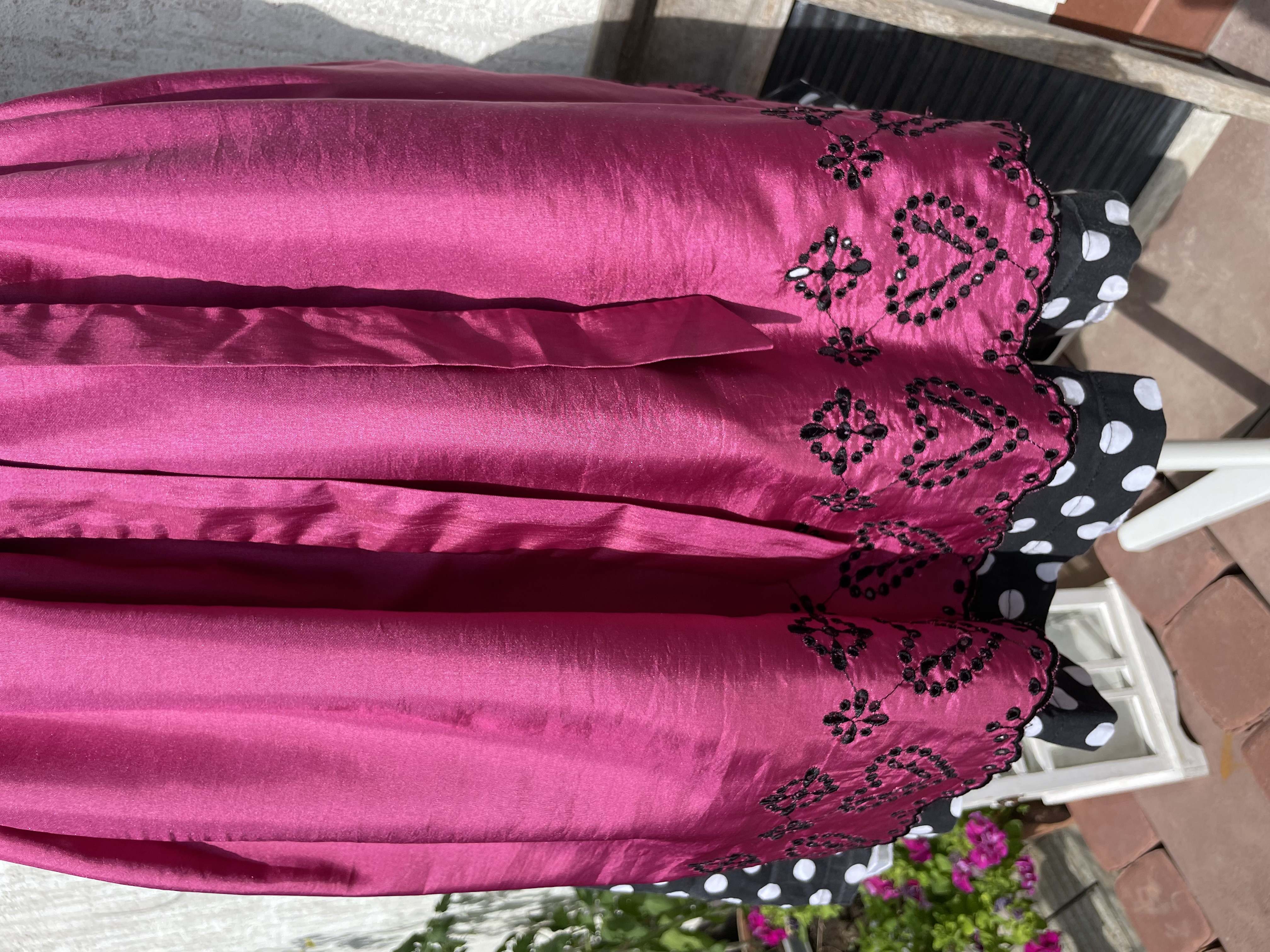 Dámské dirndl šaty selský styl Oktoberfest vel. XS