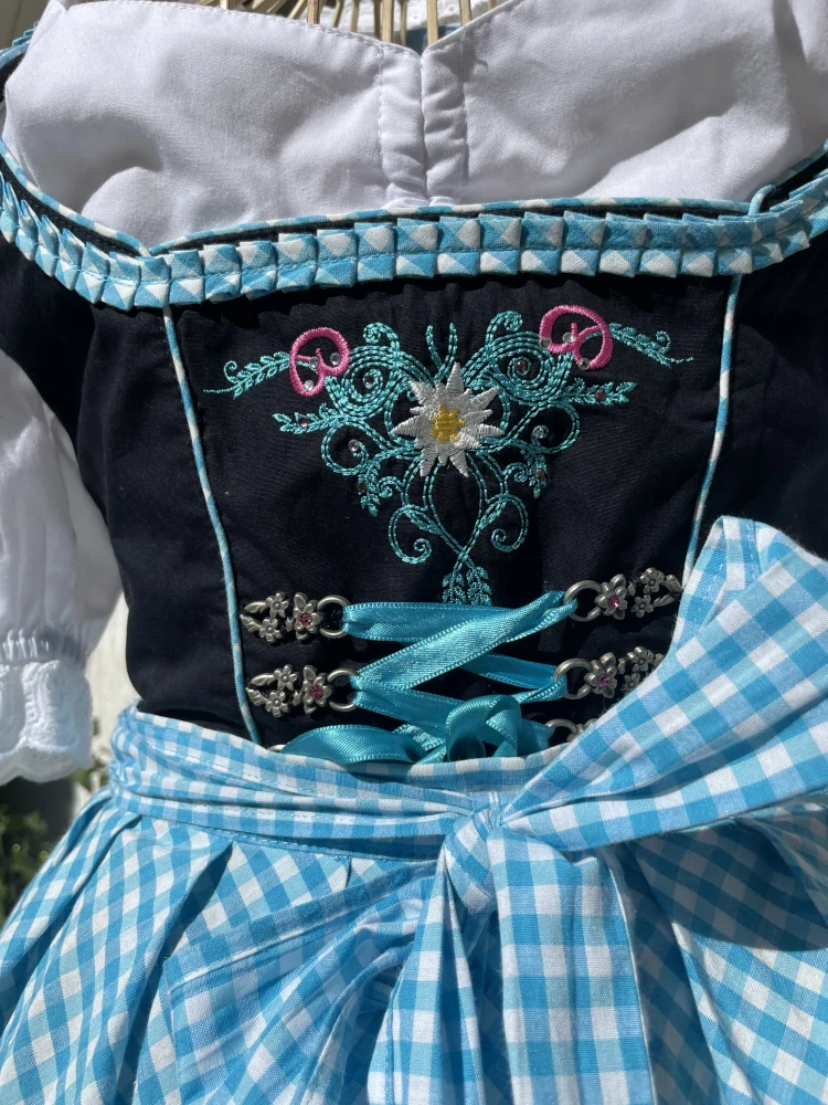 Dámské dirndl šaty selský styl vel. XS/S