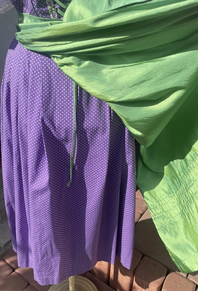 Dámské šaty dirndl selský styl vel. 38