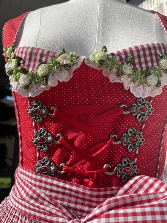Dámské dirndl šaty selský styl Oktoberfest vel. XS