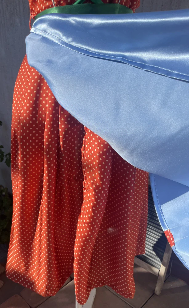 Dámské dirndl šaty selský styl OKTOBERFEST vel. 36